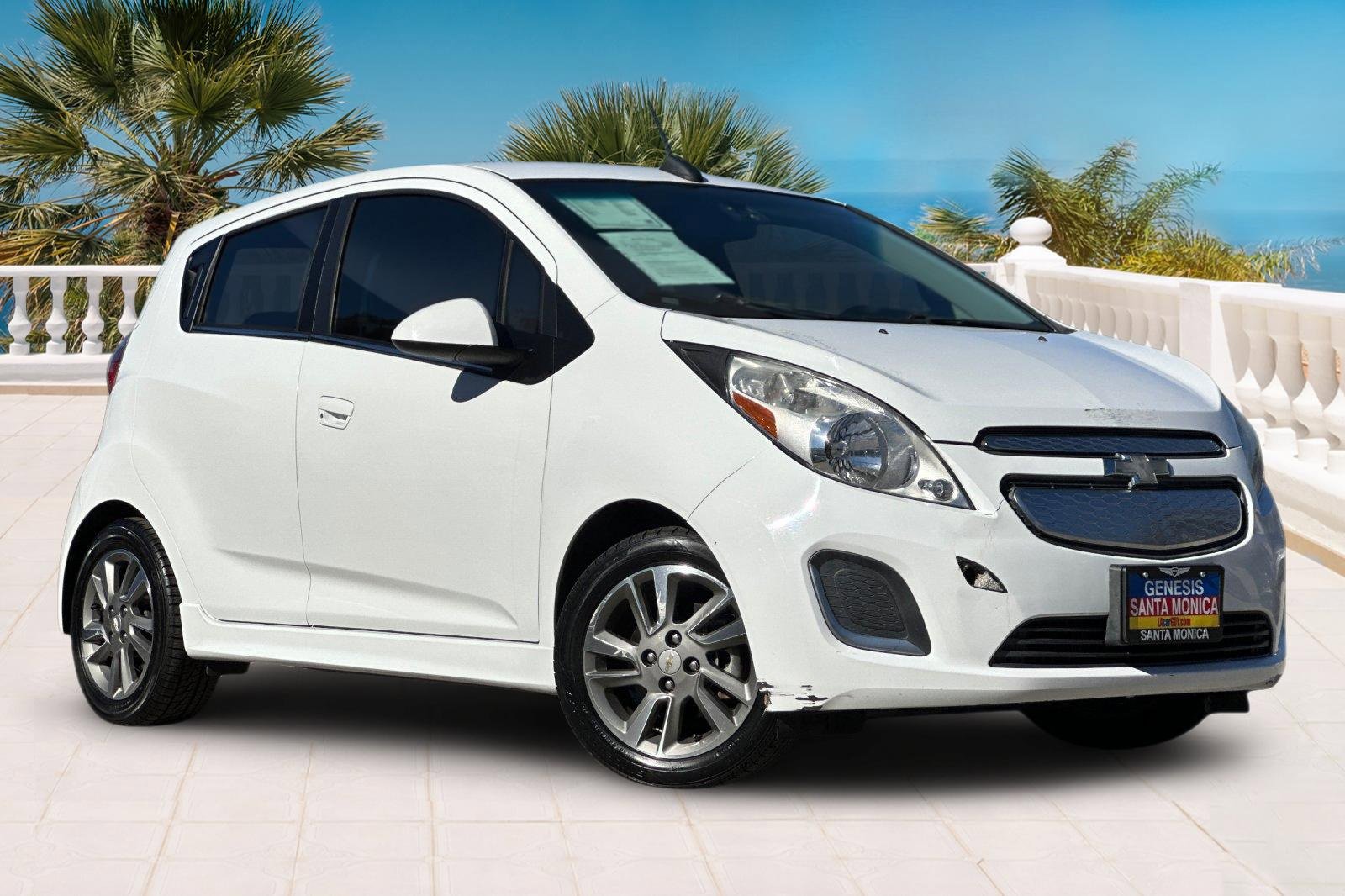 Used 2015 Chevrolet Spark LT image 2
