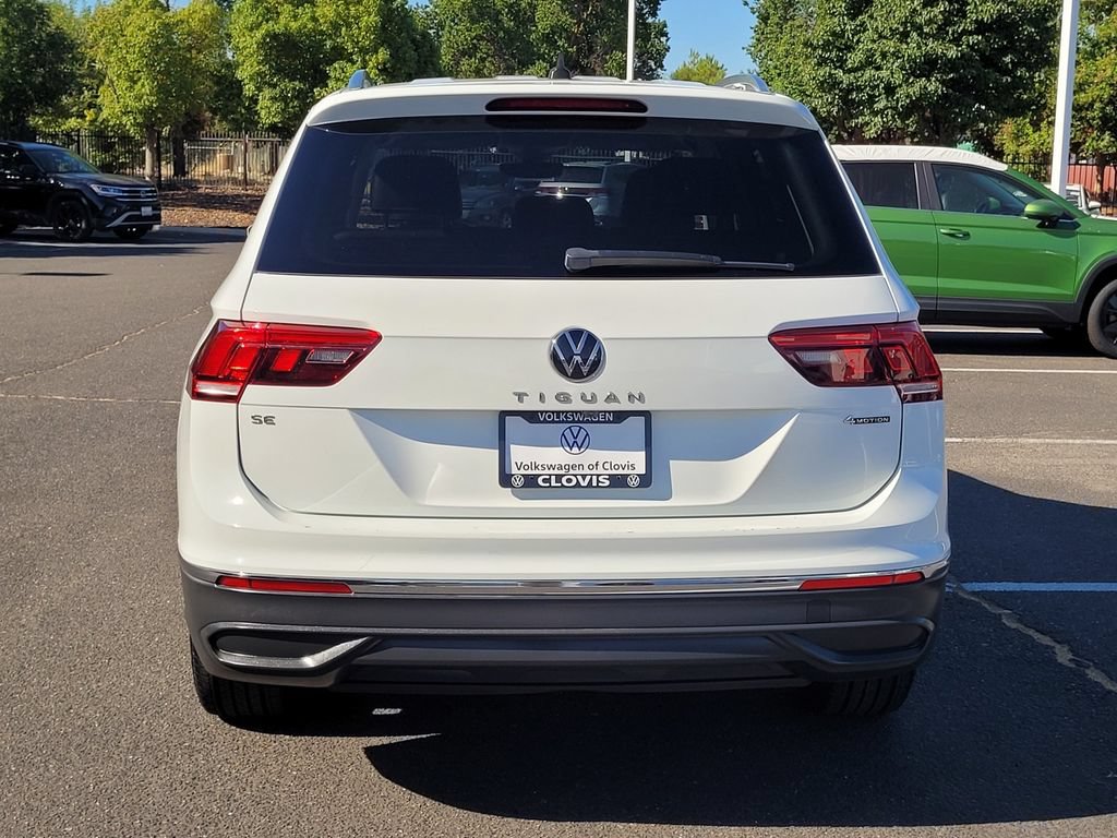 Used 2024 Volkswagen Tiguan SE AWD/4WD image 7
