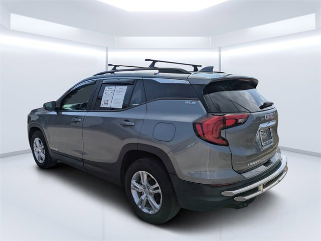 Used 2021 GMC Terrain SLE w/ Driver Convenience Package image 5