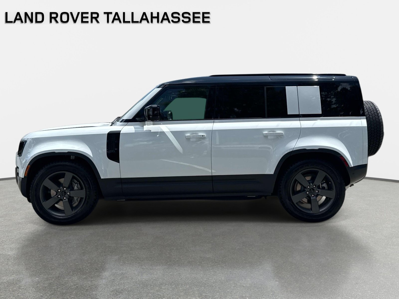 New 2026 Land Rover Defender 110 S AWD/4WD image 8