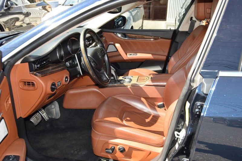 Used 2019 Maserati Quattroporte S GranLusso Q4 AWD/4WD image 19