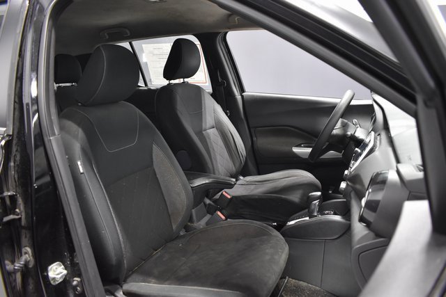 Used 2020 Nissan Kicks SV image 14