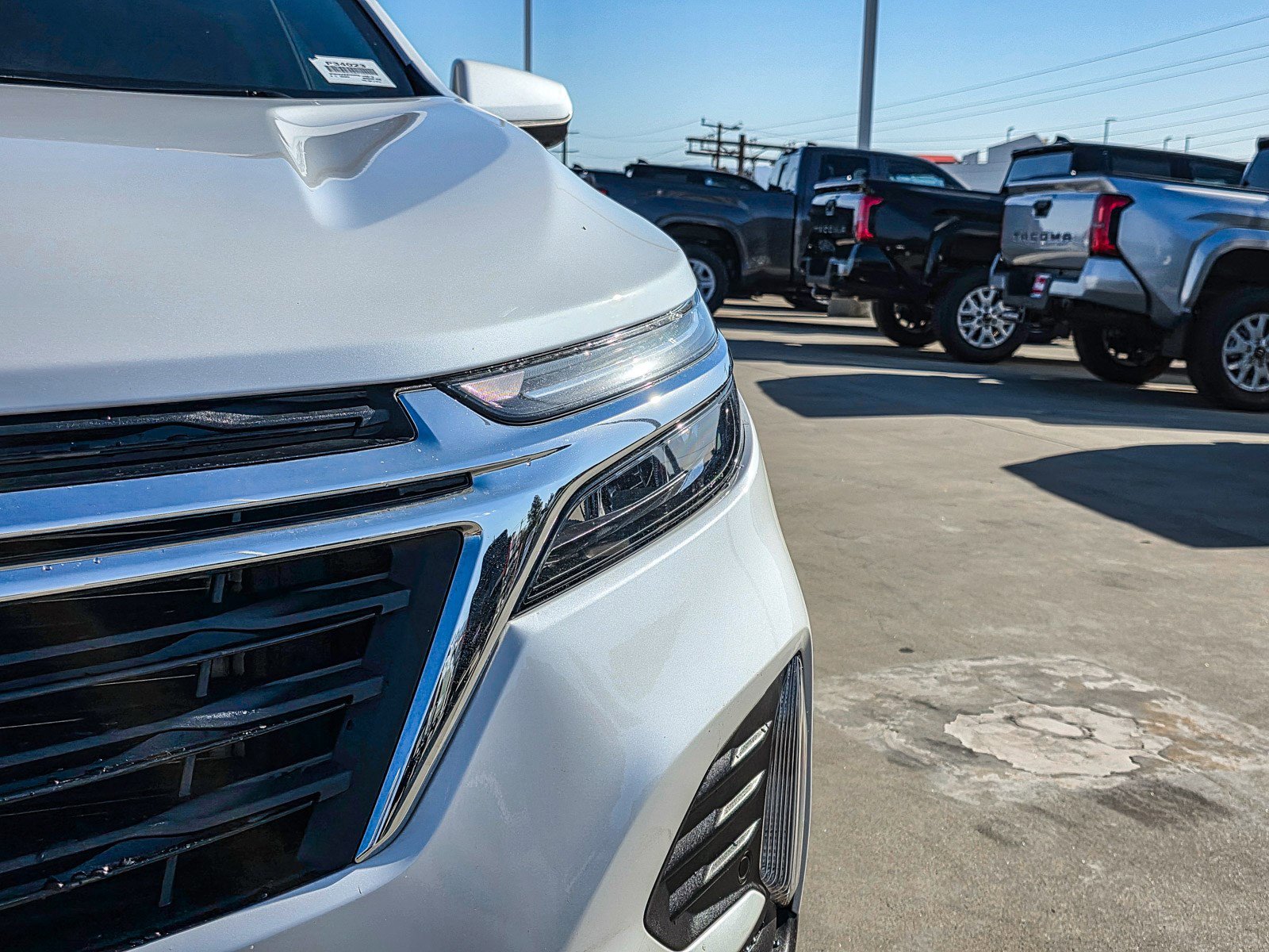 Used 2024 Chevrolet Equinox LT image 12