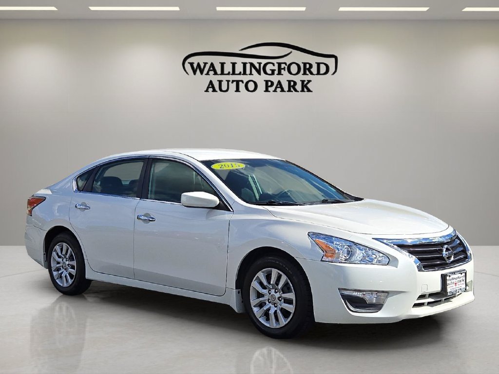 Used 2015 Nissan Altima 2.5 S w/ Power Driver Seat Package FWD image 3