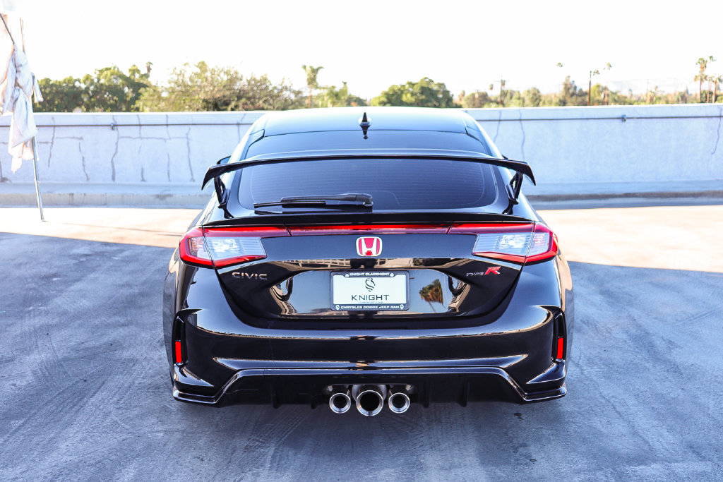 Used 2024 Honda Civic Type R image 8
