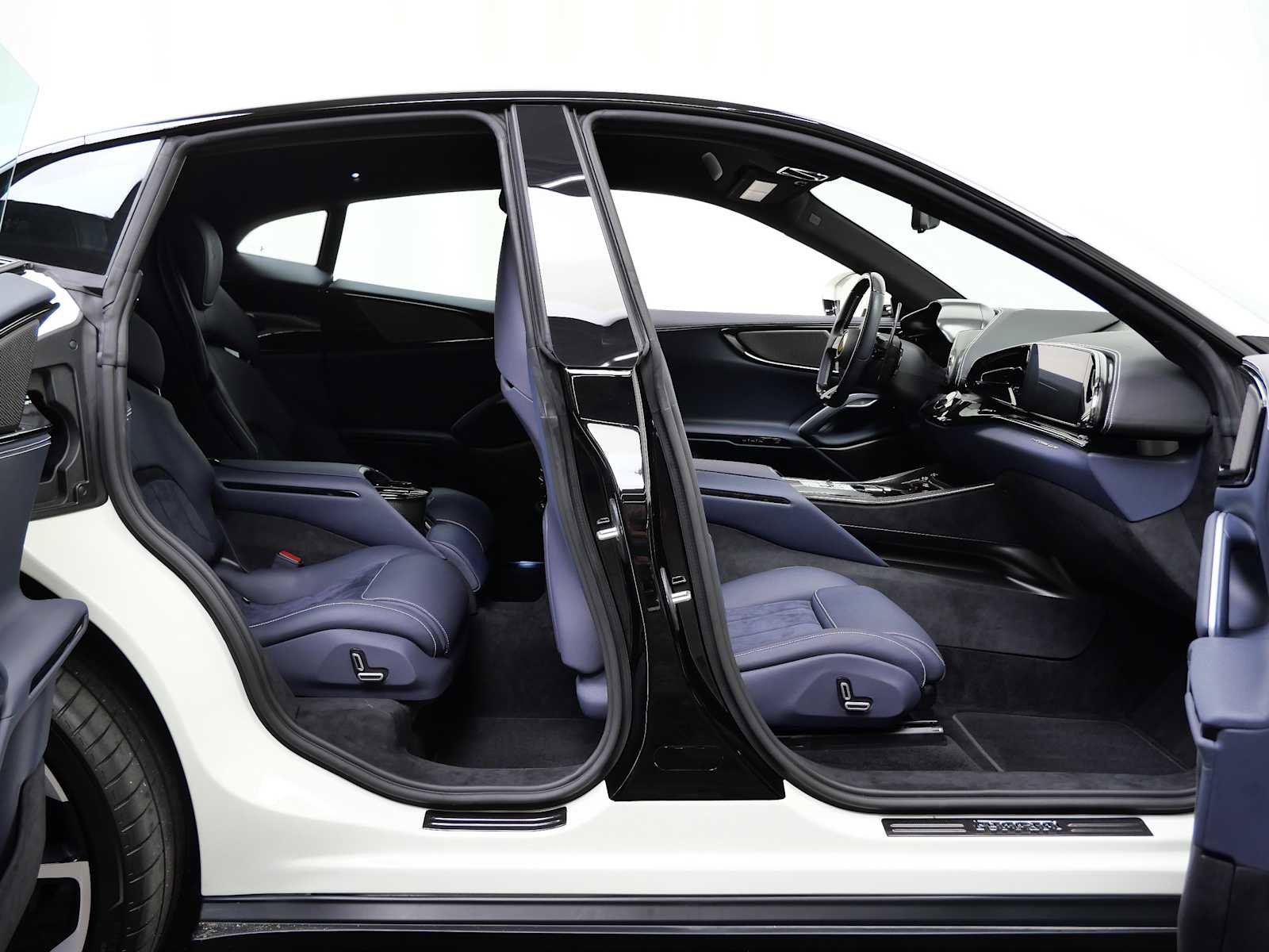 Certified 2024 Ferrari Purosangue image 14