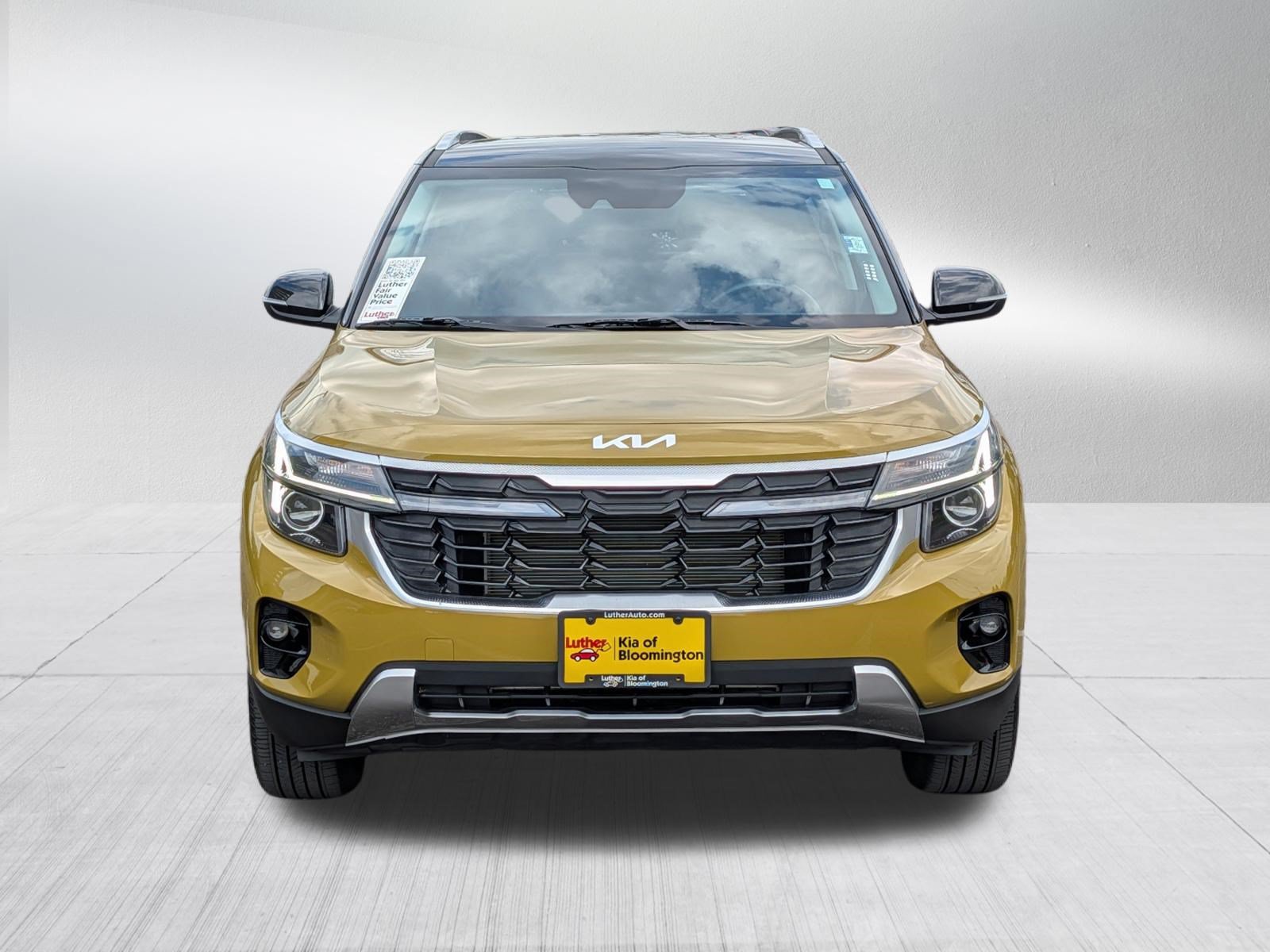 Certified 2024 Kia Seltos S AWD/4WD image 2