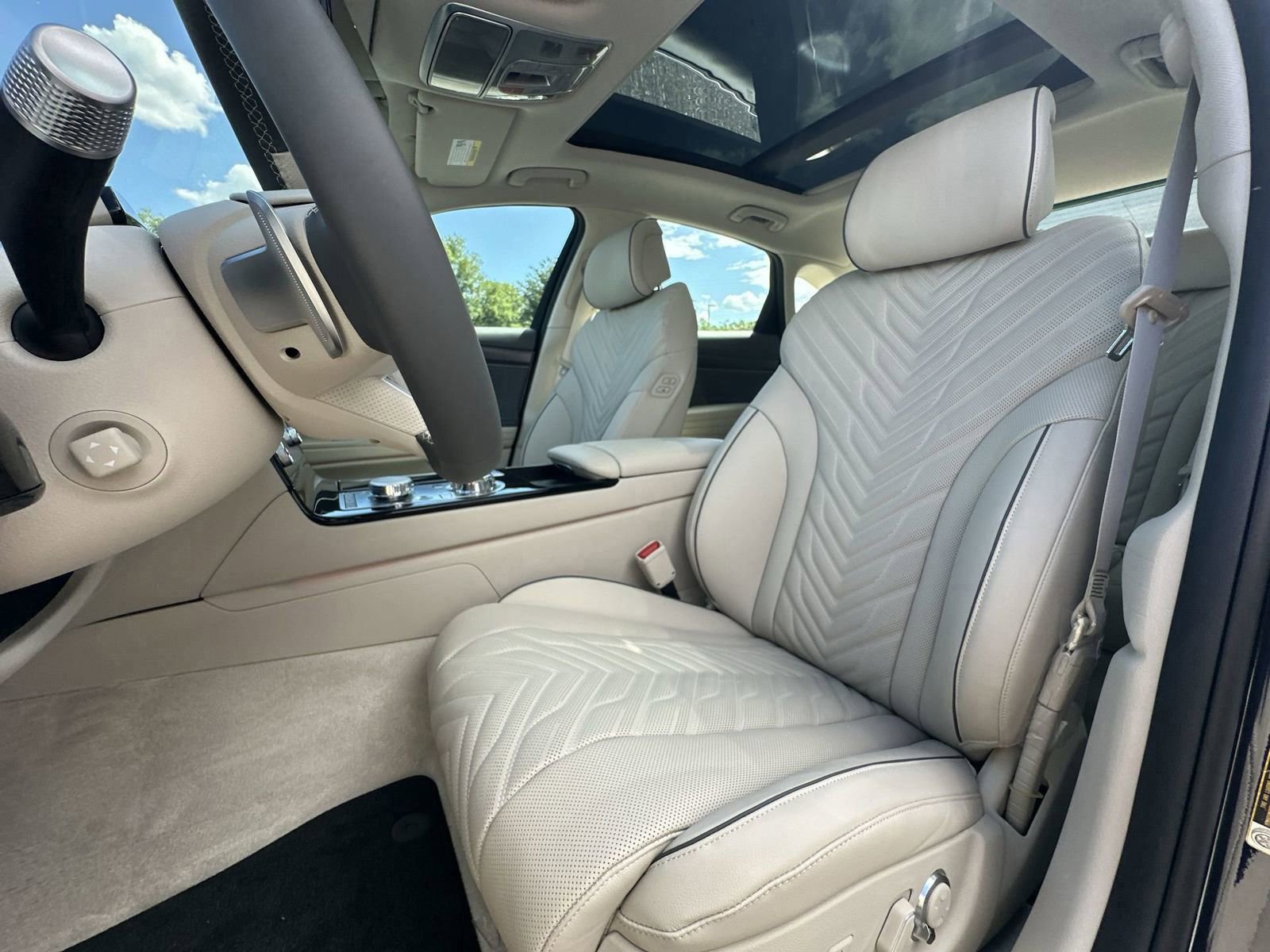 Used 2025 Genesis G80 2.5T Sport Prestige AWD/4WD image 17