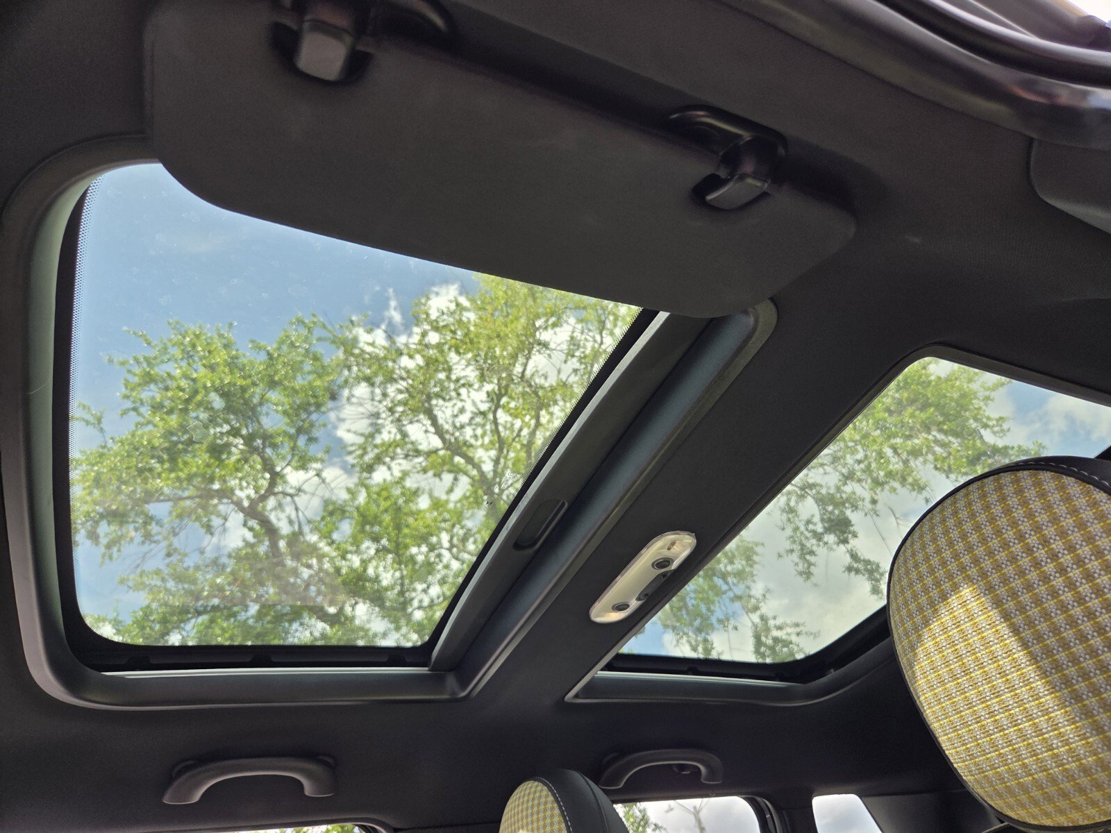 Used 2023 MINI Cooper S w/ MINI Resolute Edition image 20