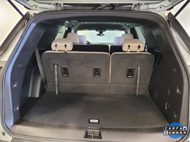 Used 2023 Chevrolet Traverse LS w/ Safety Package image 6