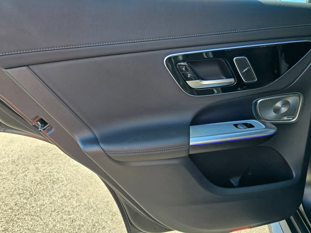 Used 2025 Mercedes-Benz GLC 63 AMG S image 19