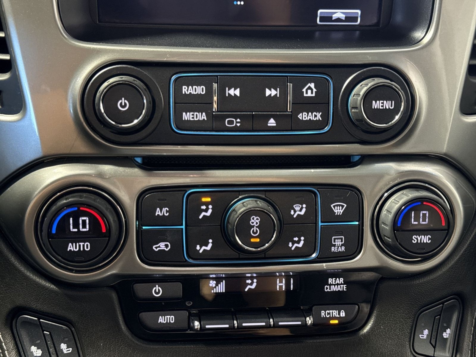 Used 2017 Chevrolet Tahoe LT AWD/4WD image 22