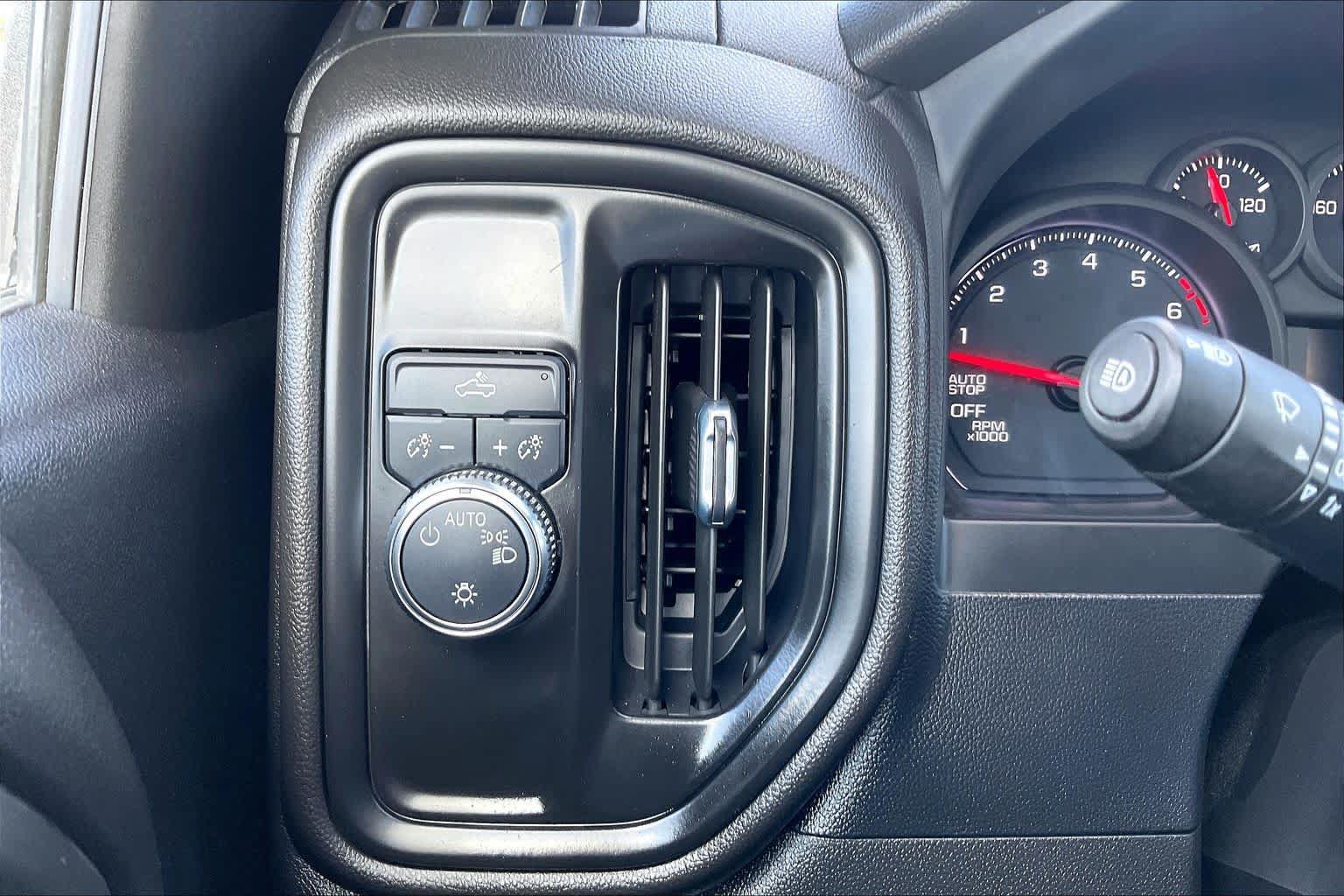 Certified 2022 GMC Sierra 1500 Pro w/ Convenience Package RWD image 32