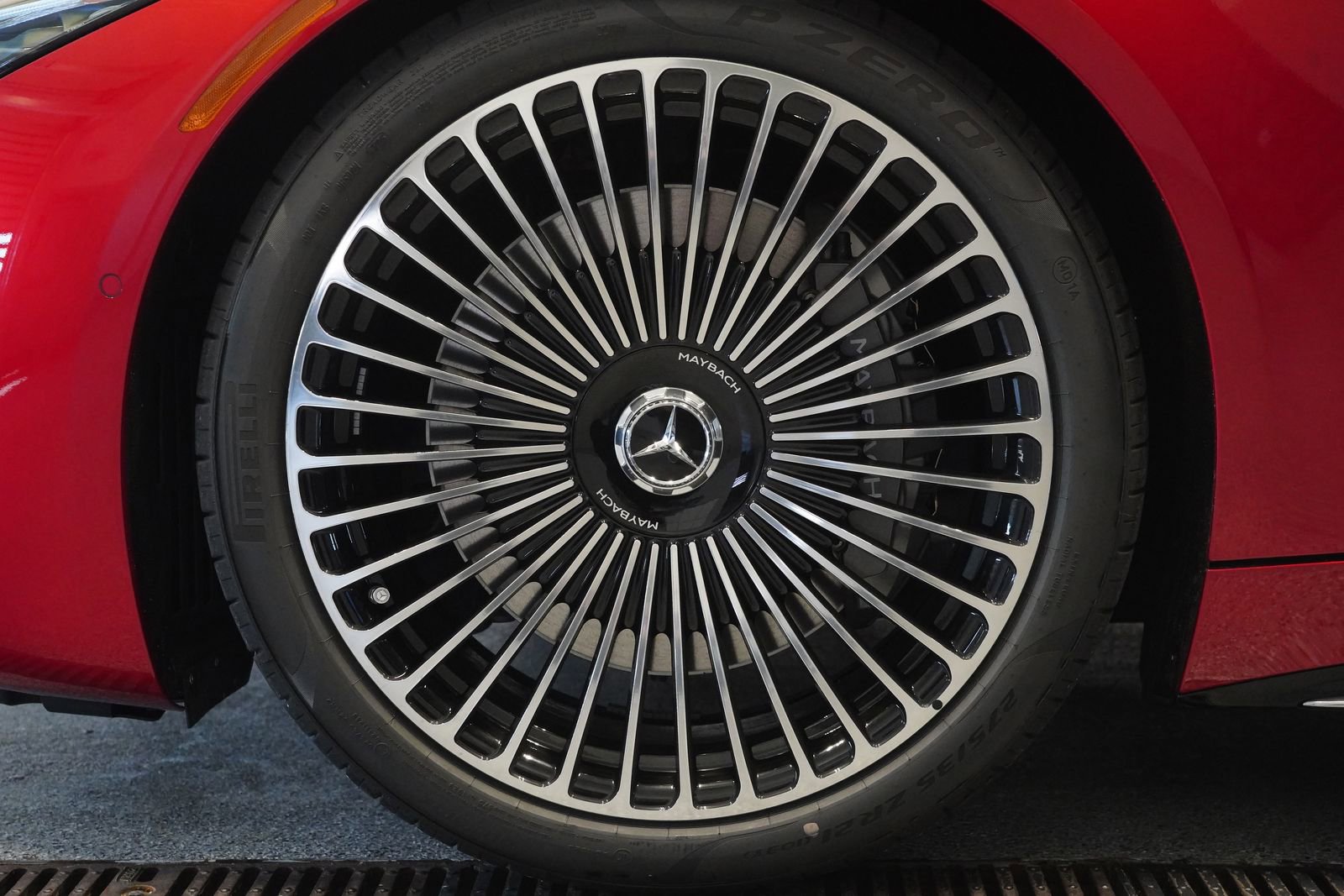 New 2026 Mercedes-Benz Maybach SL 680 image 15