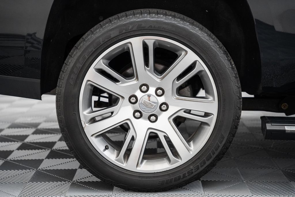 Used 2016 Cadillac Escalade Premium AWD/4WD image 21
