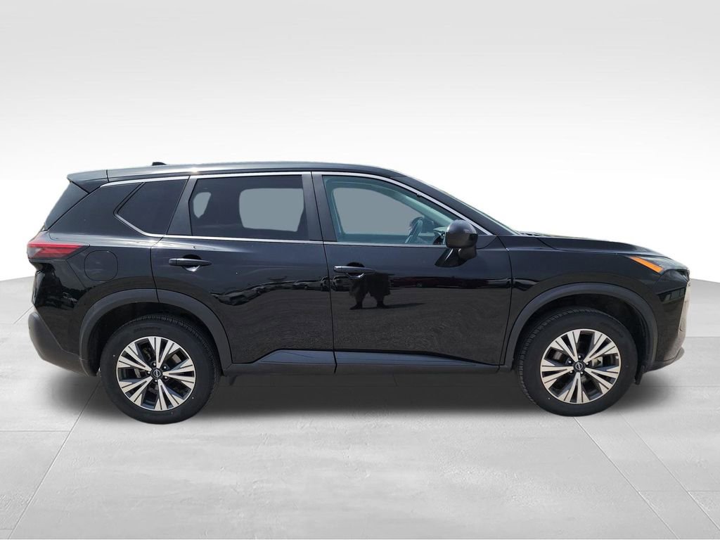 Used 2023 Nissan Rogue SV AWD/4WD image 10