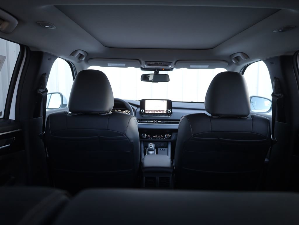 New 2025 Mitsubishi Outlander SE image 24