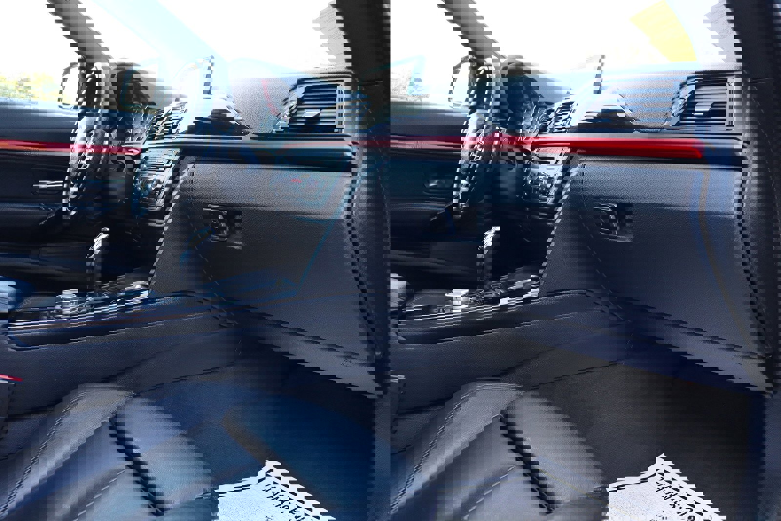 Used 2015 BMW 335i Gran Turismo xDrive image 17