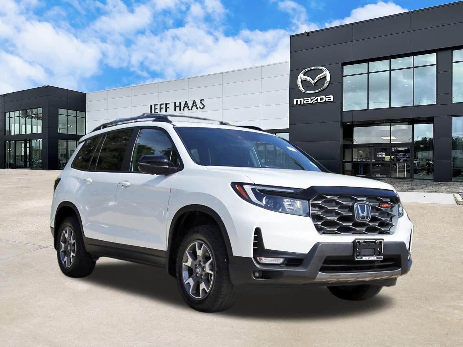 Used 2022 Honda Passport TrailSport image 4