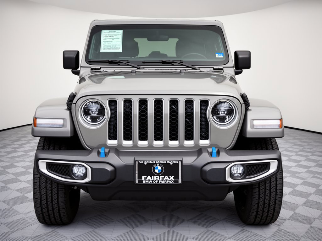 Used 2023 Jeep Wrangler Unlimited Sahara w/ Cold Weather Group AWD/4WD image 6
