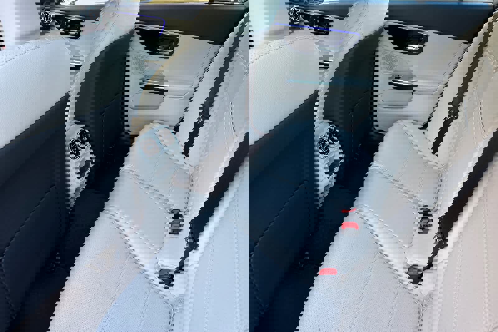 Certified 2025 Mercedes-Benz C 300 4MATIC Sedan image 11