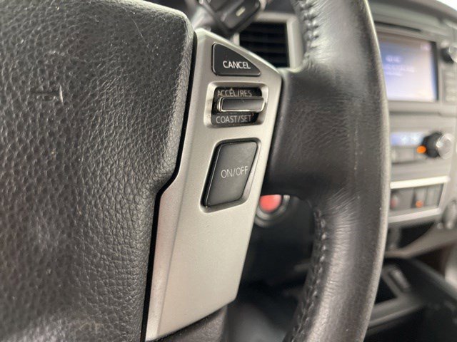 Used 2018 Nissan Titan SL w/ Midnight Edition RWD image 18
