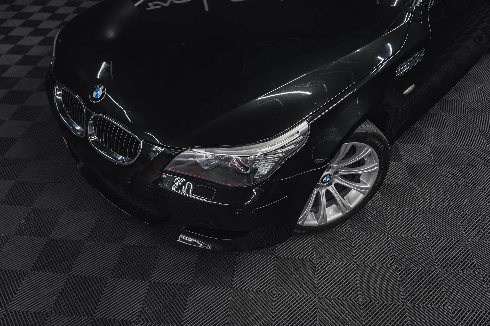 Used 2008 BMW M5 RWD image 3