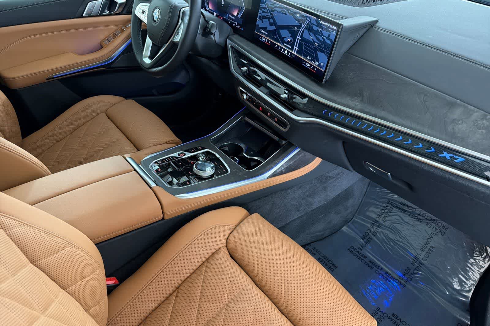 Used 2026 BMW X7 xDrive40i AWD/4WD image 16