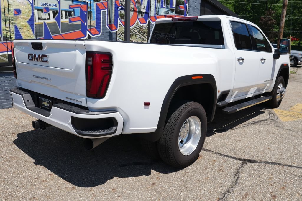 Used 2026 GMC Sierra 3500 Denali w/ Denali Reserve Package AWD/4WD image 34