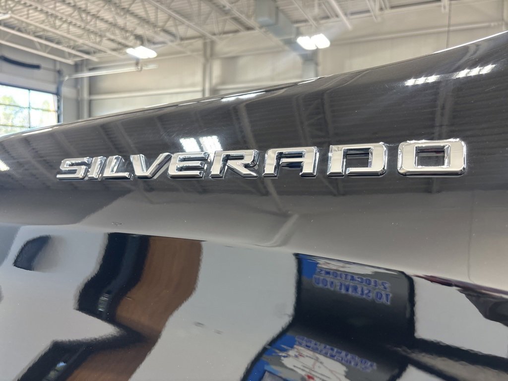 Used 2024 Chevrolet Silverado 1500 RST image 27