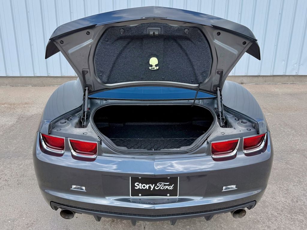 Used 2010 Chevrolet Camaro SS w/ RS Package RWD image 14
