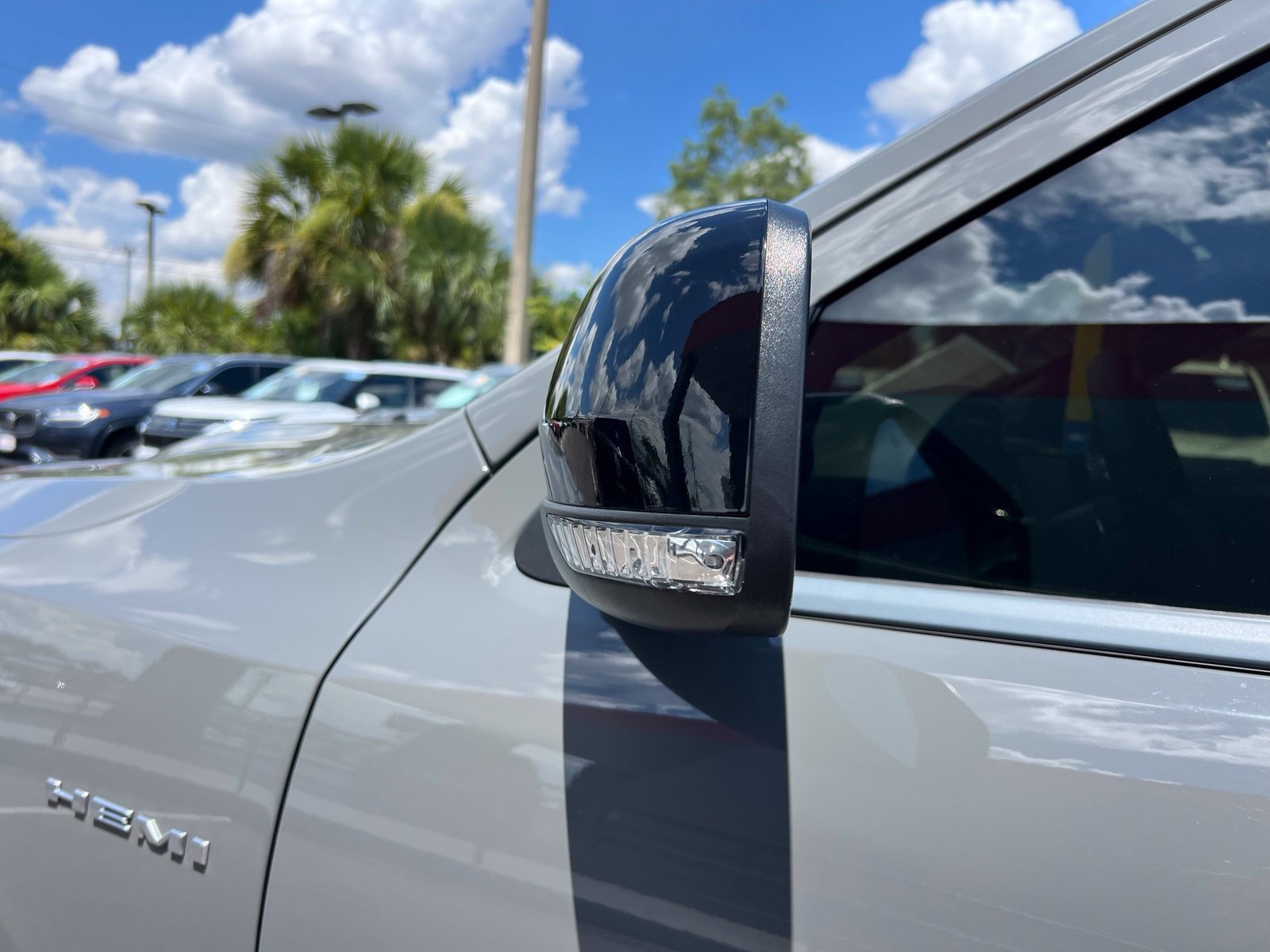 Used 2023 Dodge Durango R/T RWD image 25
