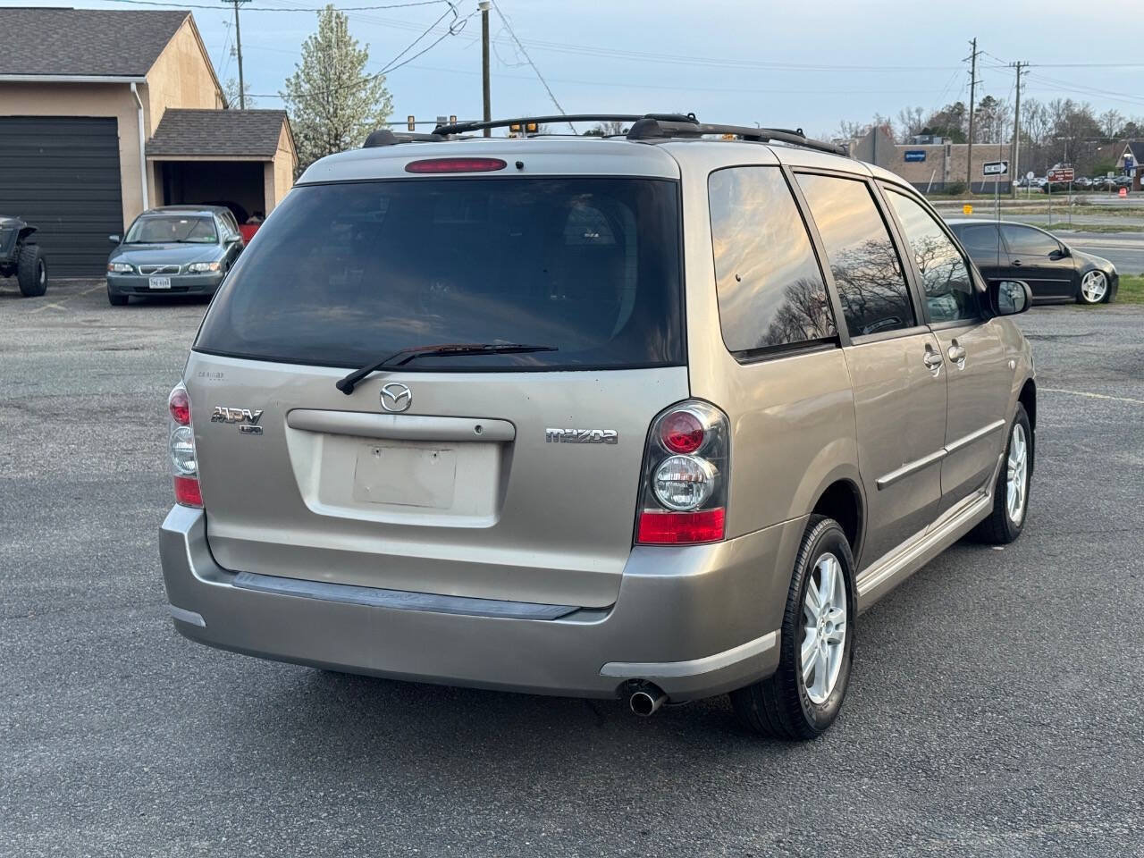 Used 2006 MAZDA MPV LX w/ LX Plus Pkg FWD image 6