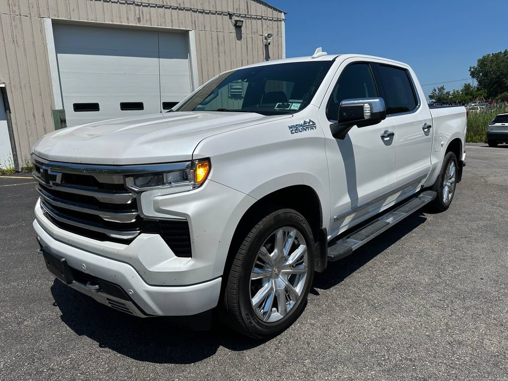 Used 2023 Chevrolet Silverado 1500 High Country w/ Technology Package AWD/4WD image 11