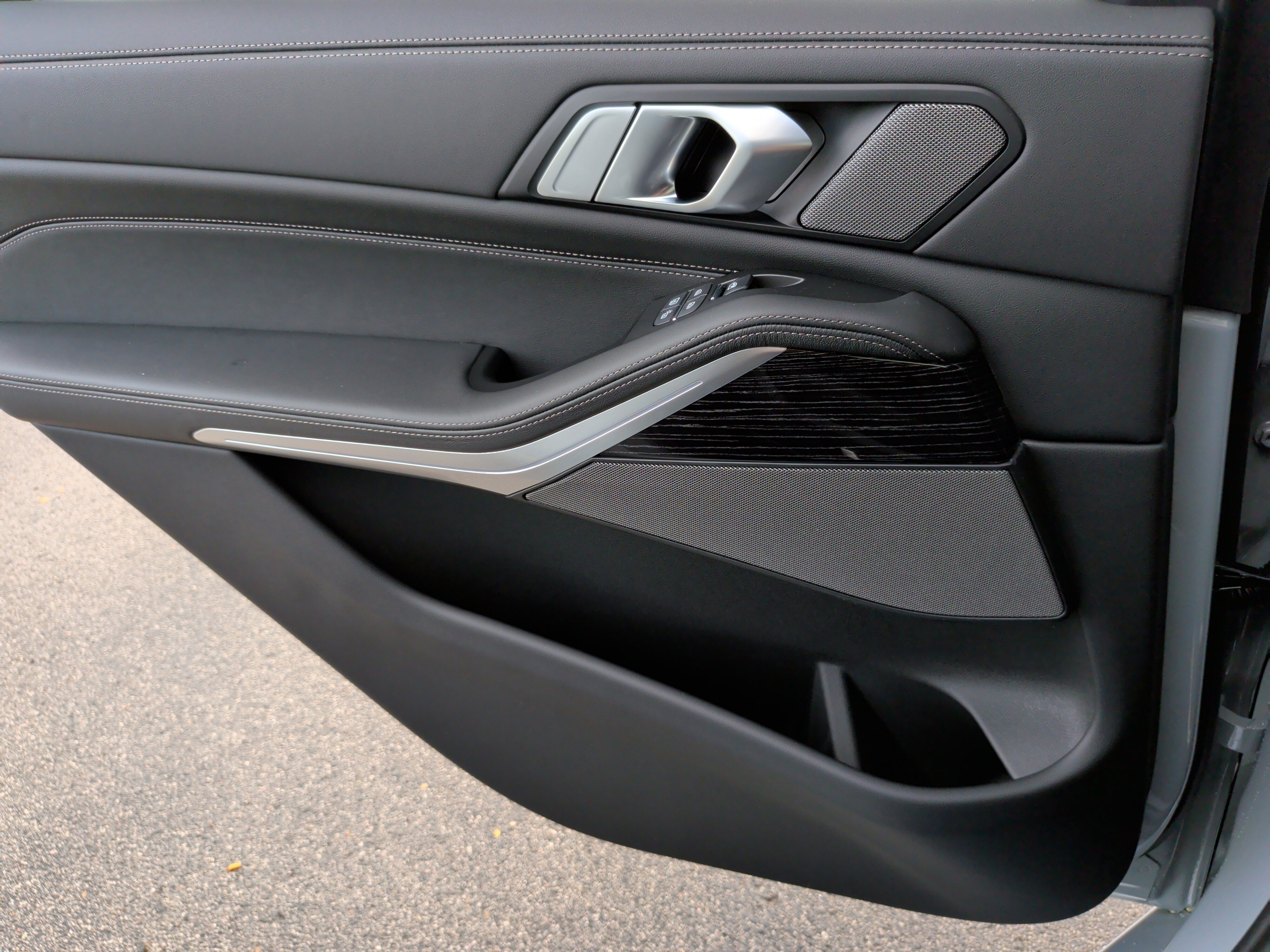 Certified 2026 BMW X7 xDrive40i w/ Executive Package image 33