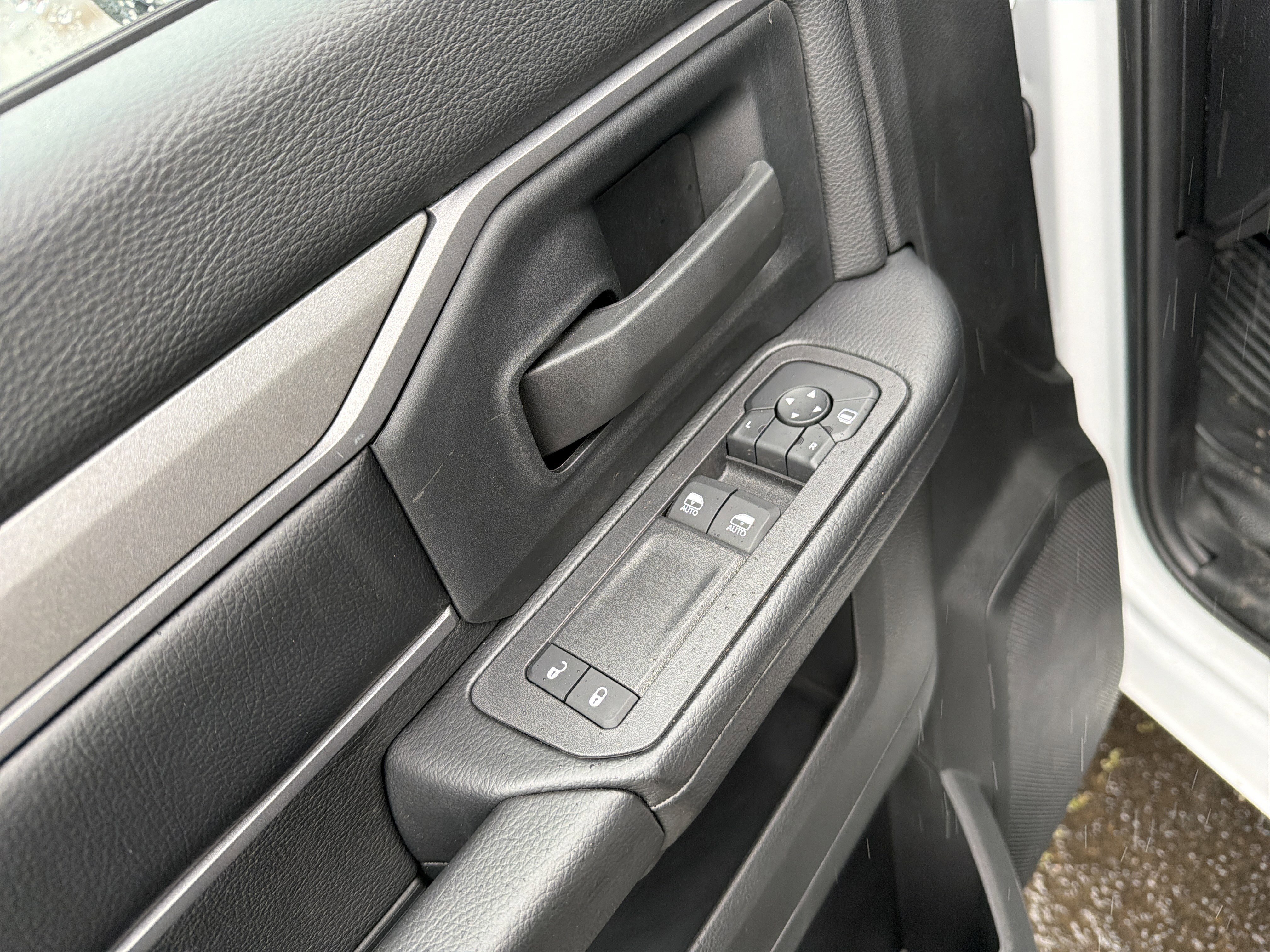 New 2026 RAM 5500 Tradesman w/ Chrome Appearance Group AWD/4WD image 13