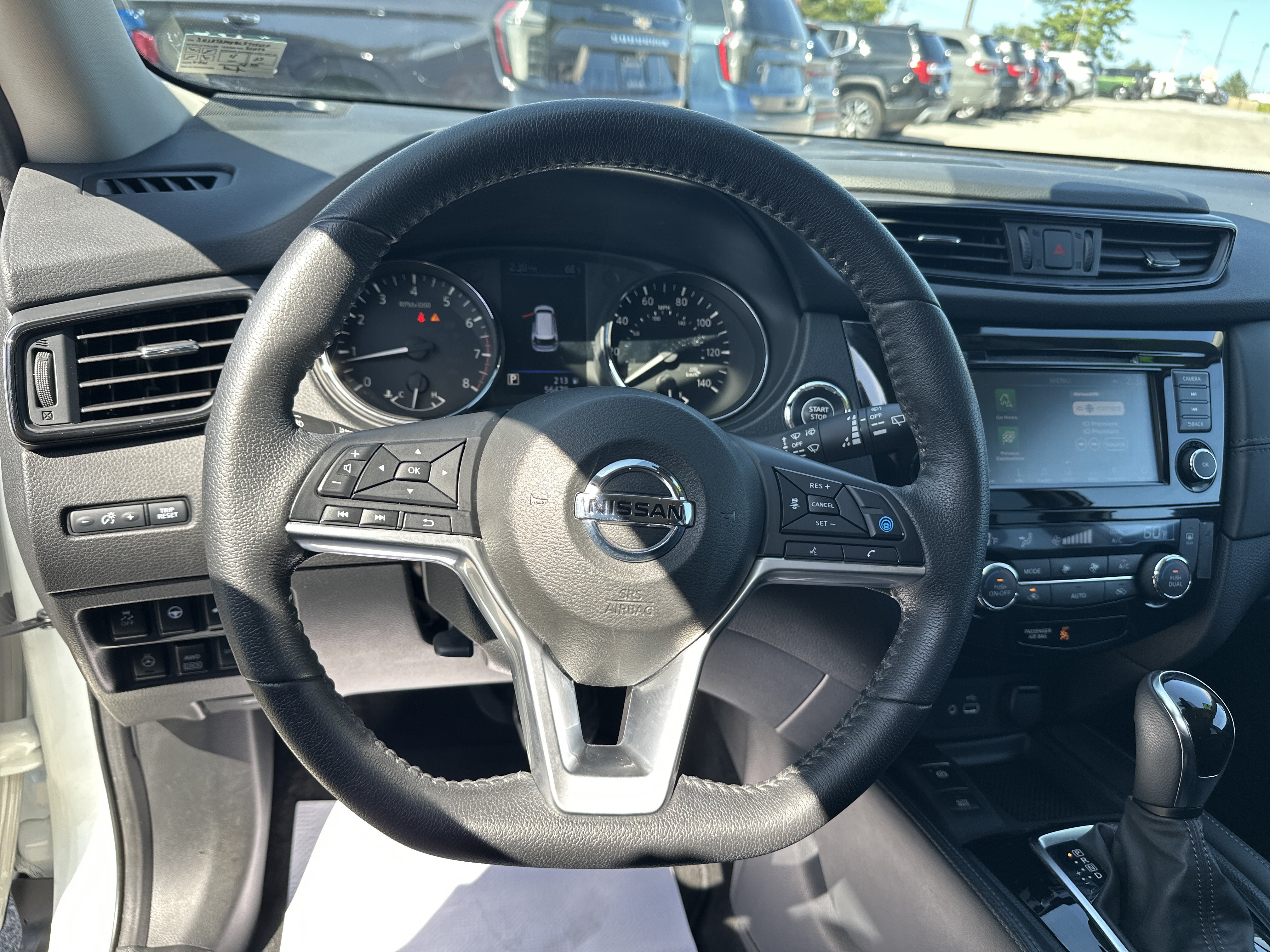 Used 2020 Nissan Rogue SL w/ Premium Package AWD/4WD image 18