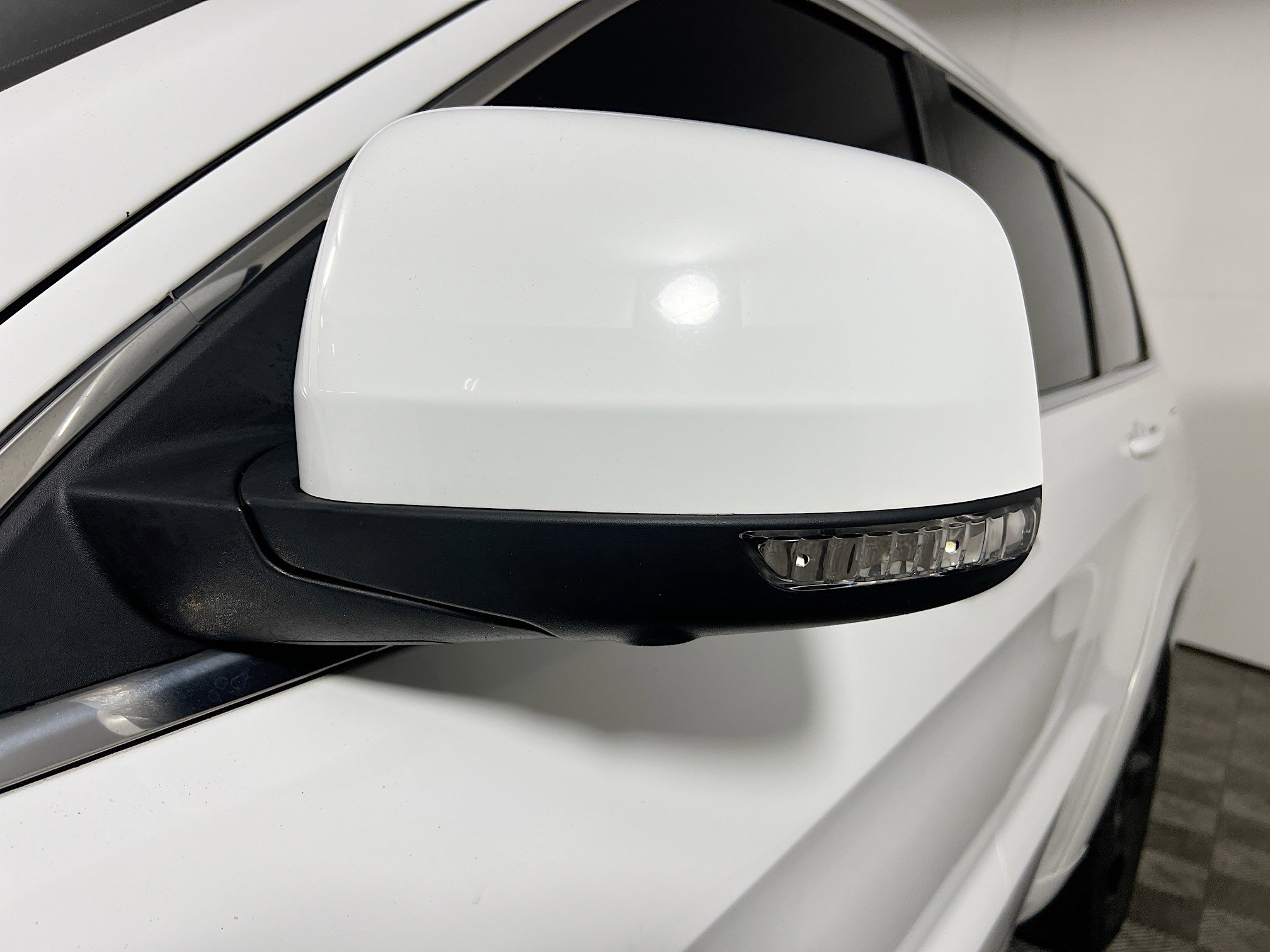 Used 2016 Jeep Grand Cherokee High Altitude image 13