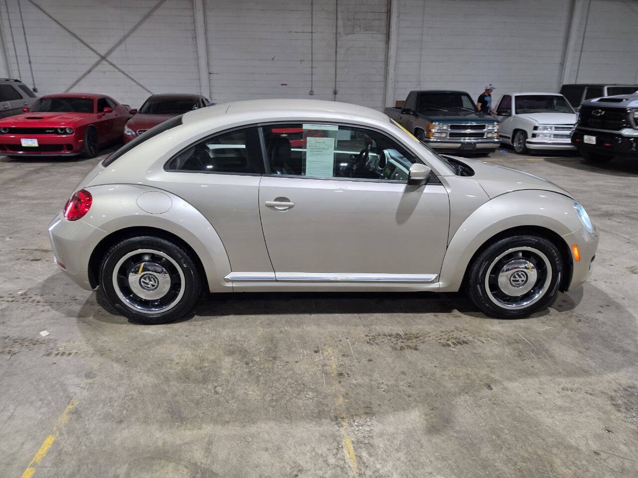 Used 2012 Volkswagen Beetle 2.5 FWD image 13