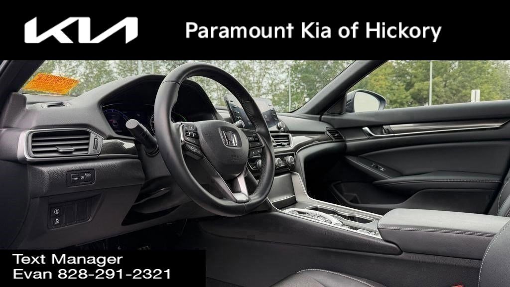 Used 2022 Honda Accord Sport image 25
