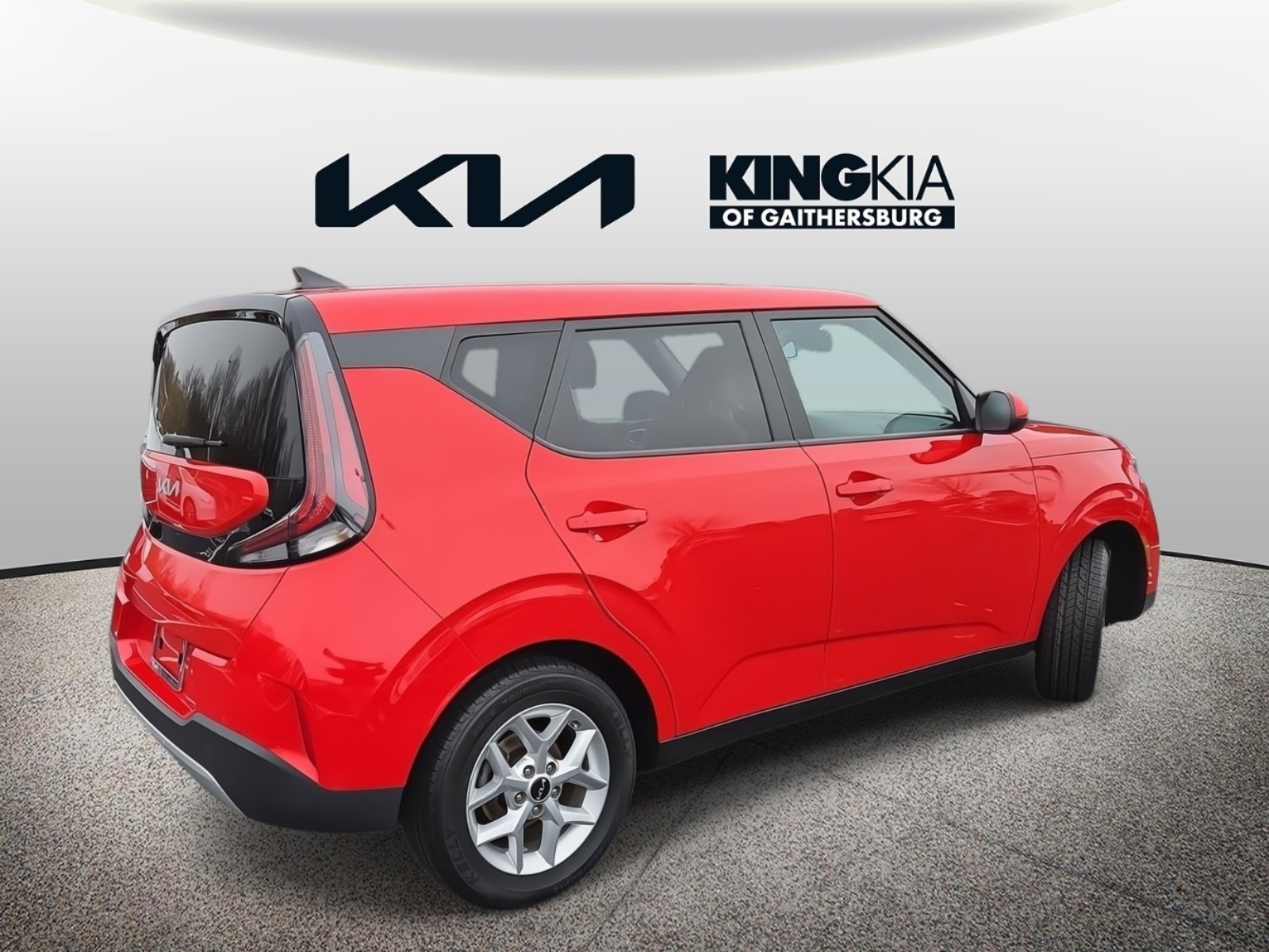Certified 2023 Kia Soul LX w/ LX Technology Package image 3