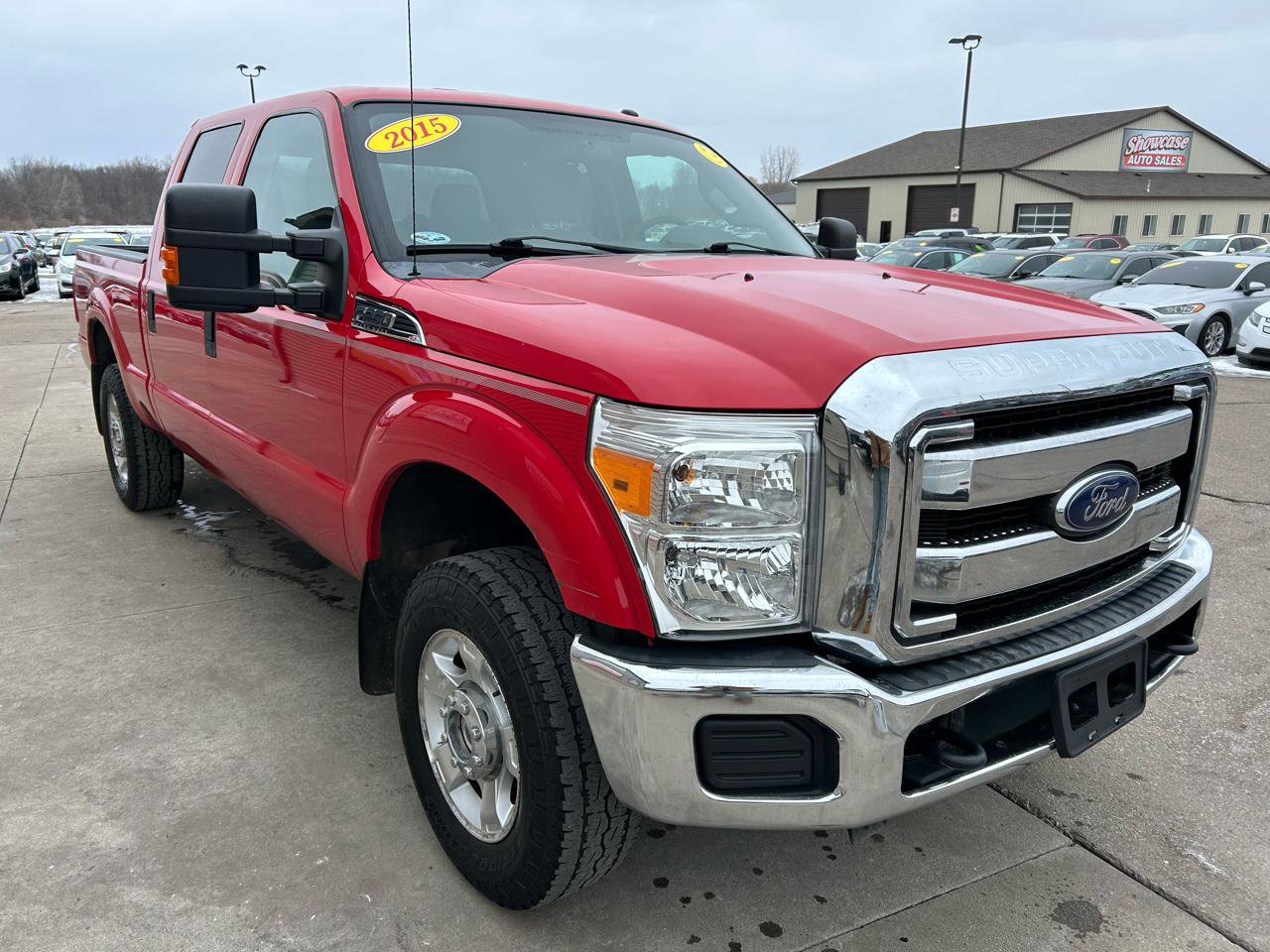 Used 2015 Ford F250 XLT w/ XLT Interior Package AWD/4WD image 3