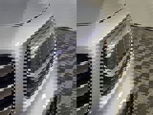 Certified 2025 Mercedes-Benz GLB 250 4MATIC image 10