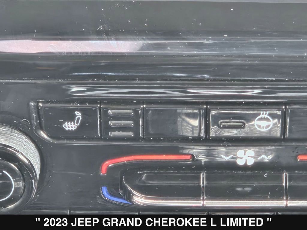 Used 2023 Jeep Grand Cherokee L Limited image 22