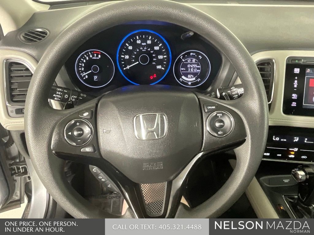Used 2017 Honda HR-V EX image 43