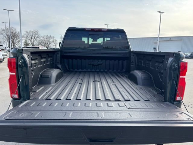 New 2026 Chevrolet Silverado 2500 LTZ w/ LTZ Premium Package AWD/4WD image 5