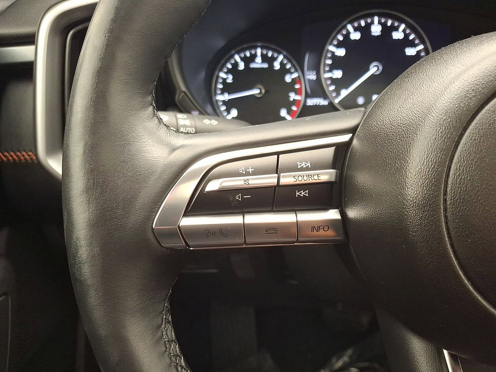 Used 2023 MAZDA CX-50 AWD 2.5 Turbo w/ Premium Pkg image 17