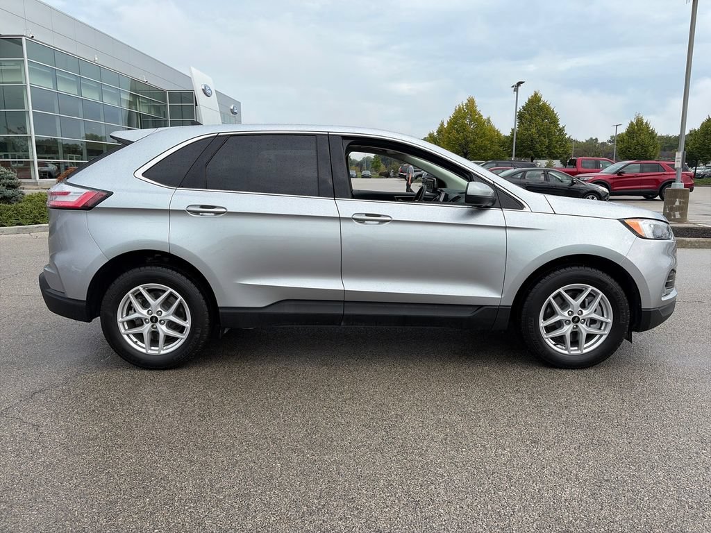 Used 2024 Ford Edge SEL w/ Convenience Package AWD/4WD image 8