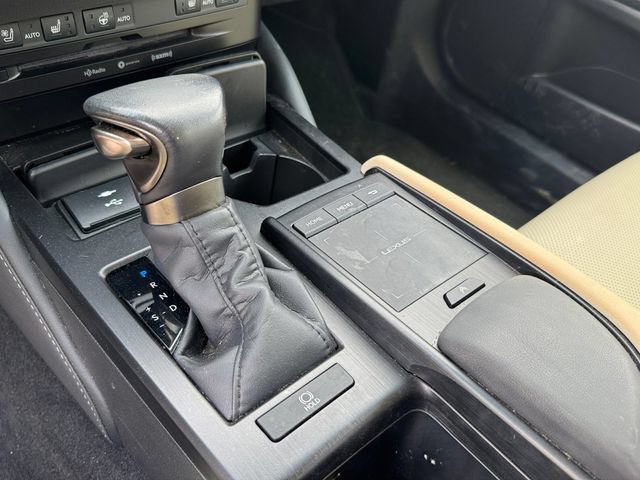 Used 2022 Lexus ES 350 w/ Premium Package FWD image 23