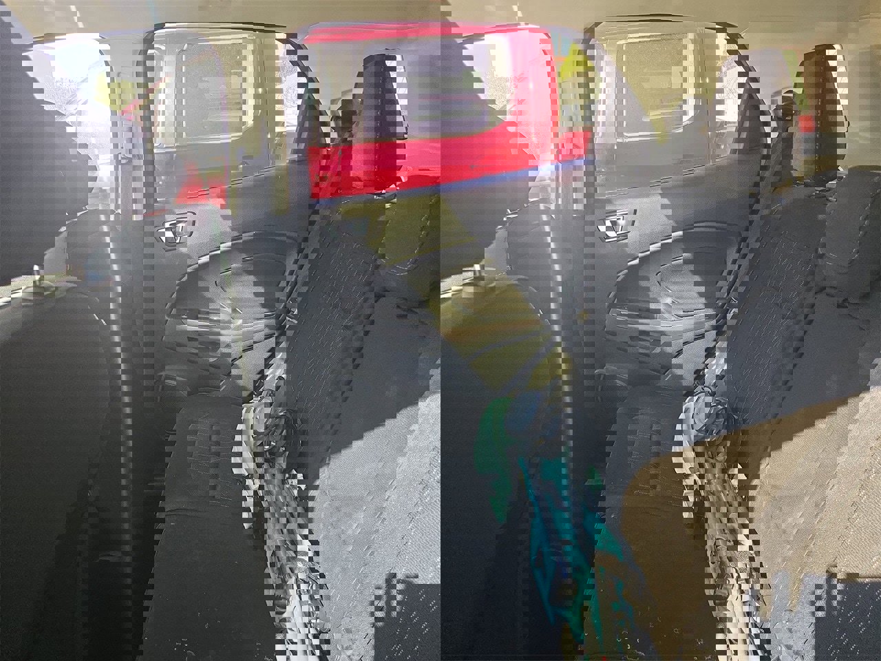 Used 2019 Ford EcoSport SE w/ SE Convenience Package image 7